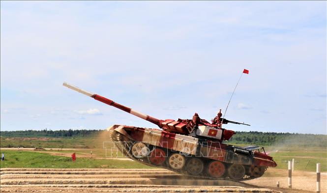 Trong ảnh: Đội tuyển xe tăng Việt Nam tham gia Hội thao Quân sự quốc tế (Army Games) 2019 tại Moskva (LB Nga) và xuất sắc giành vị trí thứ hai tại nội dung thi đấu xe tăng Tank Biathlon. Ảnh: Dương Trí - TTXVN