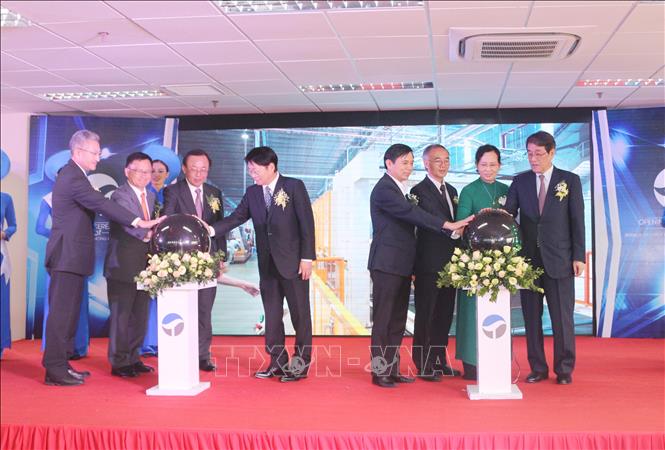 Trong ảnh: Nghi thức khai trương nhà máy Ojitex Hà Nam. Ảnh: Nguyễn Chinh - TTXVN
