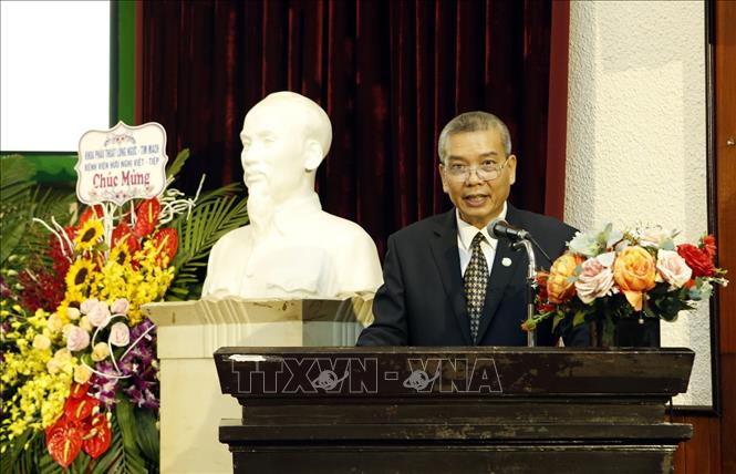 Trong ảnh: PGS.TS Nguyễn Hữu Ước, Giám đốc Trung tâm Tim mạch lồng ngực (Bệnh viện Hữu nghị Việt Đức) phát biểu. Ảnh: Dương Ngọc – TTXVN