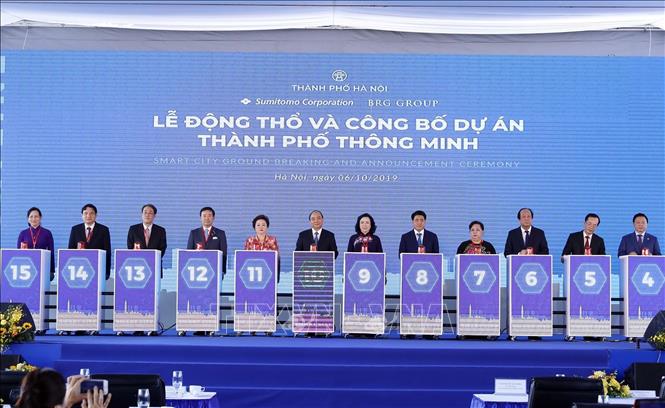 Photo: PM Nguyen Xuan Phuc and delegates at the project's ground-breaking ceremony. VNA Photo: Thống Nhất