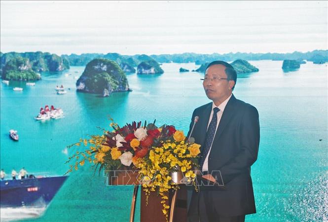 Photo: Vietnam's Customs Director-General Nguyen Van Can addresses the meeting. VNA Photo: Phạm Hậu