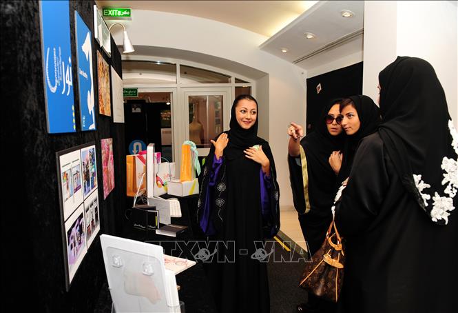 Trong ảnh (tư liệu): Phụ nữ Saudi Arabia tham dự triển lãm tại Jeddah. Ảnh: AFP/ TTXVN