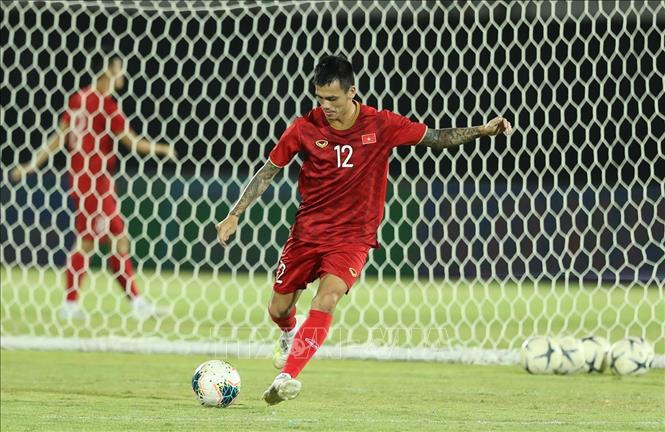 Hậu vệ Nguyễn Hữu Tuấn. Ảnh: Hoàng Linh - TTXVN