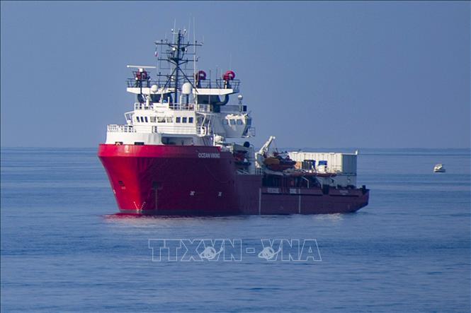 Trong ảnh: Tàu cứu hộ Ocean Viking trên biển Địa Trung Hải ngày 15/9/2019. Ảnh: AFP/TTXVN