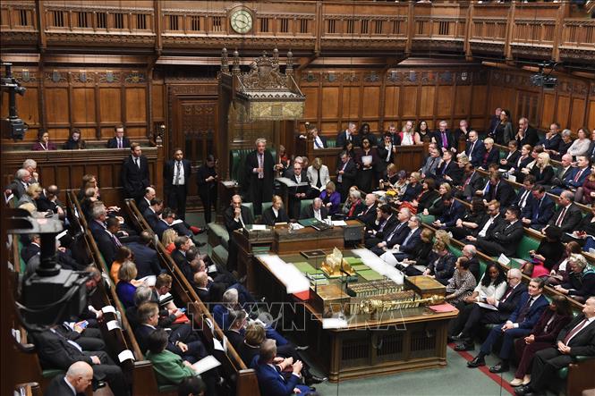 Trong ảnh: Toàn cảnh phiên họp của Hạ viện Anh ở London ngày 21/10/2019. Ảnh: AFP/TTXVN