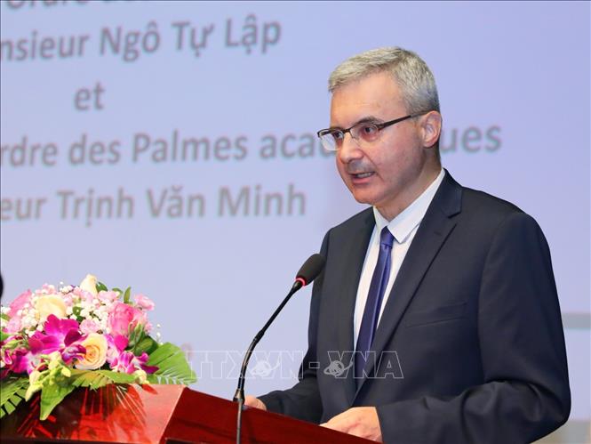 Trong ảnh: Ngài Nicolas Warnery, Đại sứ đặc mệnh toàn quyền nước Cộng hòa Pháp tại Việt Nam phát biểu tại buổi lễ. Ảnh: Thành Đạt - TTXVN