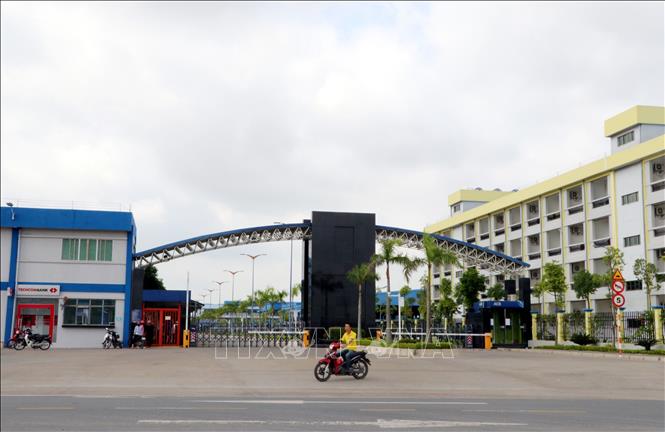 Trong ảnh: Công ty TNHH Golden Victory Việt Nam tại xã Nghĩa Minh, huyện Nghĩa Hưng, tỉnh Nam Định. Ảnh: Nguyễn Lành - TTXVN

