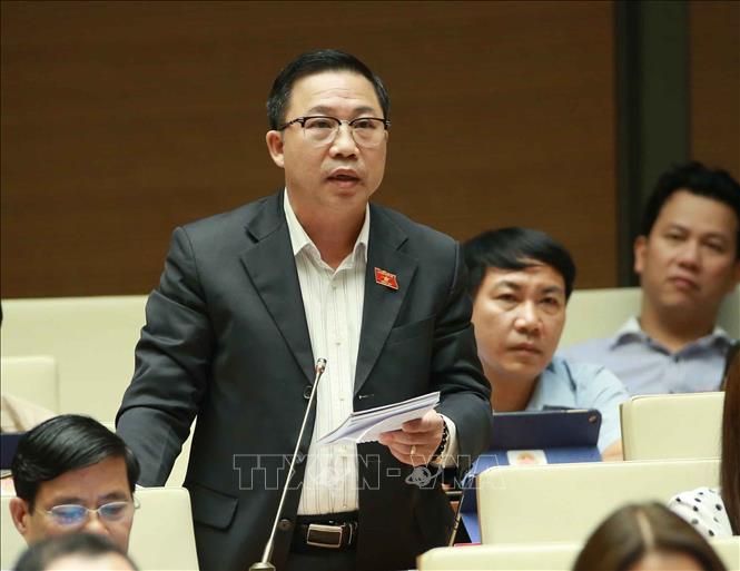 Trong ảnh: Đại biểu Quốc hội tỉnh Bến Tre Lưu Bình Nhưỡng phát biểu ý kiến. Ảnh: Doãn Tấn - TTXVN