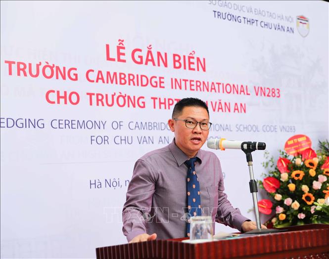 Trong ảnh: Ông Melvyn Lim, Giám đốc Hội đồng khảo thí Cambridge khu vực Việt Nam, Myanmar, Campuchia và Lào phát biểu tại buổi lễ. Ảnh: Thanh Tùng-TTXVN