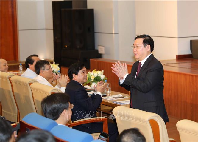 Trong ảnh: Phó Thủ tướng Vương Đình Huệ tới dự hội thảo. Ảnh: Thanh Tùng-TTXVN