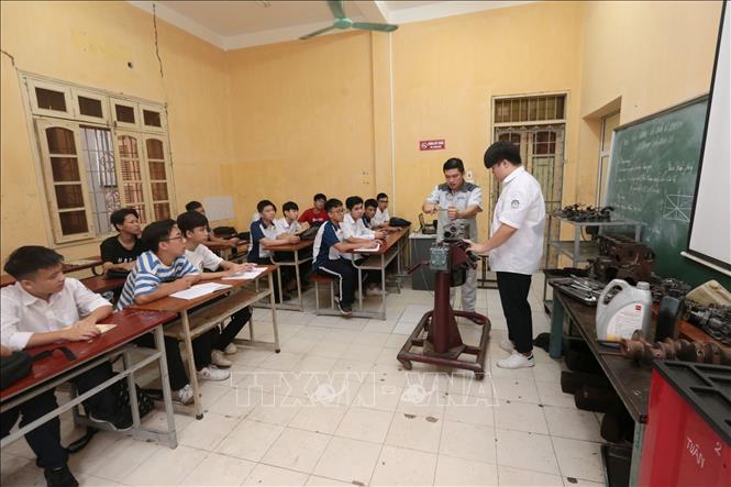 Trường Cao đẳng nghề công nghiệp Hà Nội đào tạo 200 học sinh 9+ - Ảnh  chuyên đề - Thông tấn xã Việt Nam (TTXVN)