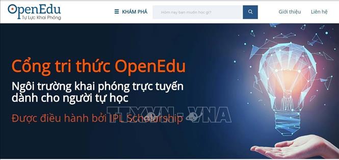Trong ảnh: Cổng tri thức OpenEdu – Ngôi trường khai phóng trực tuyến dành cho người tự học - (www.OpenEdu.vn. Ảnh: Thanh Vũ – TTXVN 
