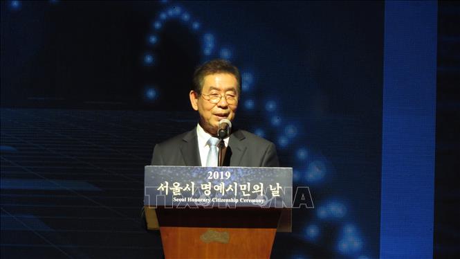 Trong ảnh: Thị trưởng Seoul Park Won-soo phát biểu chào mừng tại buổi lễ. Ảnh: Hữu Tuyên - Pv TTXVN tại Hàn Quốc
