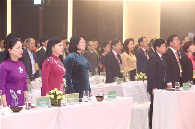 Trong ảnh: Phó Chủ tịch nước Đặng Thị Ngọc Thịnh và các đại biểu dự Lễ kỷ niệm 40 năm thành lập Bệnh viện Phụ sản Hà Nội. Ảnh: Minh Quyết - TTXVN