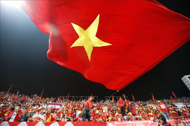 Photo: Vietnamese fans at My Dinh stadium. VNA Photo: Trọng Đạt