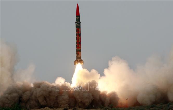 Pakistan Thử Tên Lửa Mang Đầu Đạn Hạt Nhân Có Tầm Bắn 650Km - Ảnh Thời Sự  Quốc Tế - Chính Trị-Quân Sự - Thông Tấn Xã Việt Nam (Ttxvn)