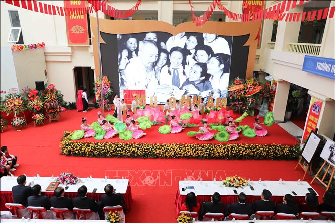 Trong ảnh: Chương trình 