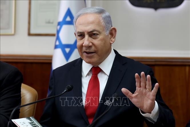 Trong ảnh: Thủ tướng Israel Benjamin Netanyahu phát biểu tại cuộc họp nội các ở Jerusalem ngày 27/10/2019. Ảnh: AFP/TTXVN