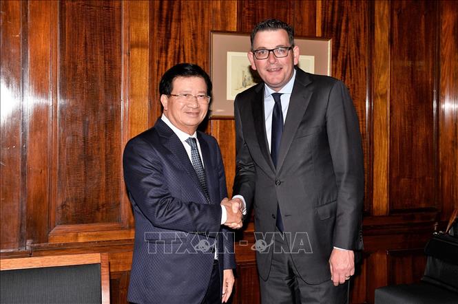 Phó Thủ tướng Trịnh Đình Dũng gặp Thủ hiến bang Victoria Daniel Andrews. Ảnh: TTXVN phát
