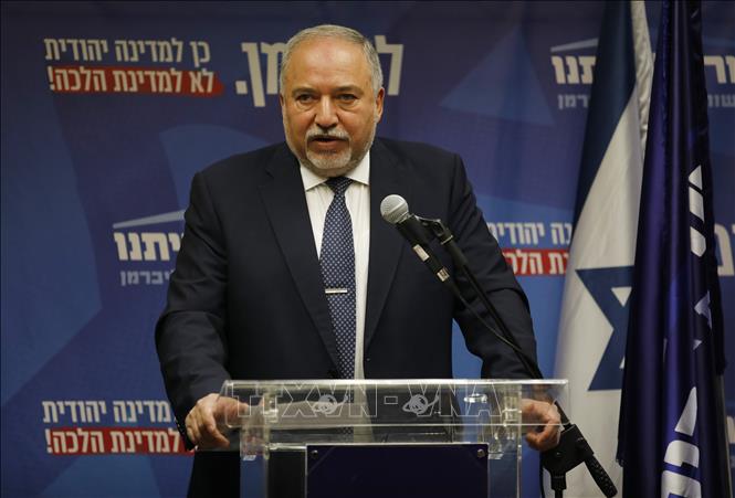 Trong ảnh: Lãnh đạo đảng Yisrael Beytenu của Israel, cựu Bộ trưởng Quốc phòng Avigdor Lieberman trong cuộc họp báo tại Jerusalem ngày 20/11/2019. Ảnh: AFP/TTXVN