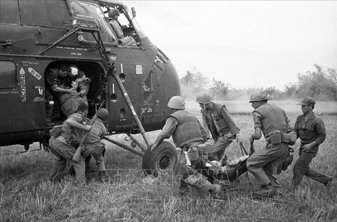 19. Chiến thắng Vạn Tường (18/8/1965): là trận đánh diệt Mỹ quy mô lớn đầu tiên và giành thắng lợi của bộ đội chủ lực Việt Nam chống lại cuộc hành quân 