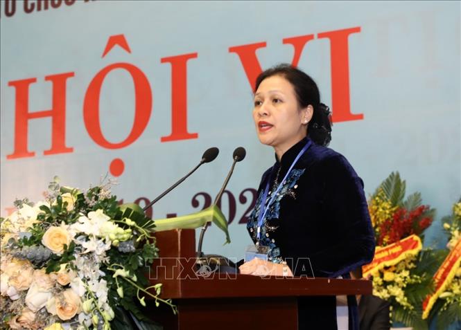 Trong ảnh: Chủ tịch Liên hiệp các tổ chức hữu nghị Việt Nam Nguyễn Phương Nga phát biểu bế mạc Đại hội. Ảnh: Văn Điệp - TTXVN