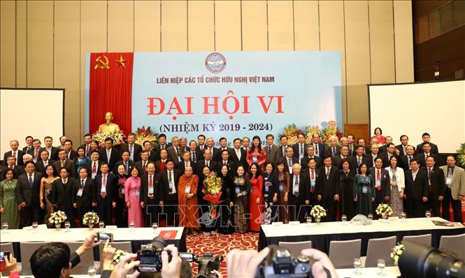Trong ảnh: Lễ ra mắt Đoàn Chủ tịch và Ban Thường vụ khóa VI, nhiệm kỳ 2019-2024. Ảnh: Văn Điệp - TTXVN