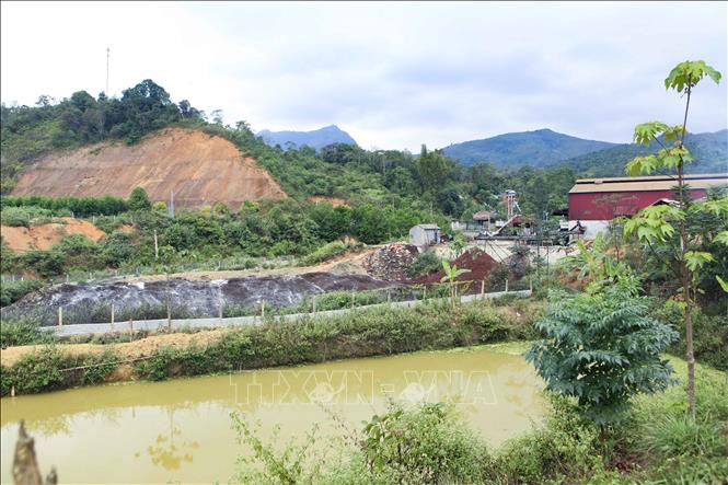 Trong ảnh: Cơ sở chế biến cà phê của Công ty TNHH xuất nhập khẩu Việt Bắc tại xã Ẳng Tở, huyện Mường Ảng. Ảnh: Xuân Tư - TTXVN