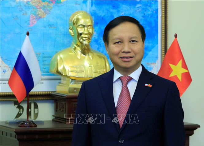 Trong ảnh: Đại sứ Việt Nam tại Liên bang Nga Ngô Đức Mạnh trả lời phỏng vấn. Ảnh: Trần Hiếu - Pv TTXVN tại Liên bang Nga