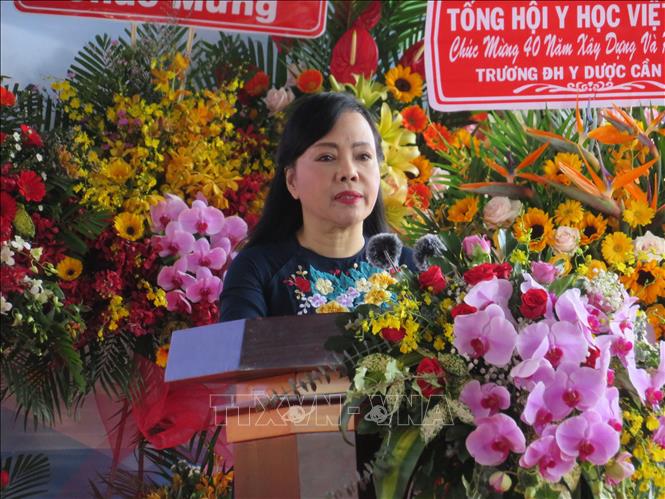 Trong ảnh: Trưởng ban Bảo vệ sức khỏe Trung ương, nguyên Bộ trưởng Bộ Y tế Nguyễn Thị Kim Tiến phát biểu tại buổi lễ. Ảnh: Ánh Tuyết - TTXVN