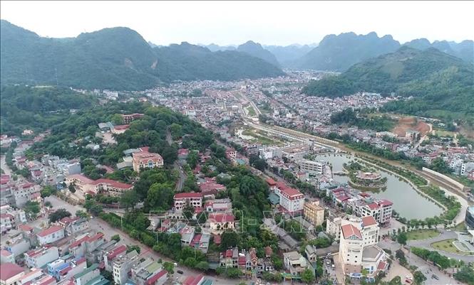 Thành phố Sơn La hoàn thành xây dựng nông thôn mới - Ảnh thời sự trong