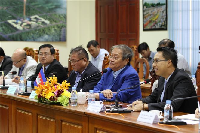 Trong ảnh: Bộ trưởng Thông tin Campuchia Khieu Kanharith phát biểu . Ảnh: Trang Nhung-TTXVN  