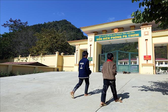 Gắn kết tình quân dân qua mô hình Con nuôi đồn Biên phòng  Giáo dục   Vietnam VietnamPlus