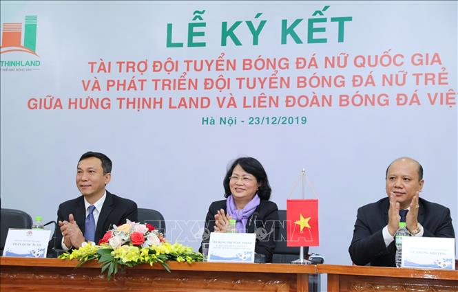 Trong ảnh: Phó Chủ tịch nước Đặng Thị Ngọc Thịnh dự Lễ ký kết. Ảnh: Thành Đạt - TTXVN