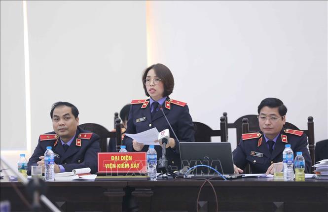 Trong ảnh: Đại diện Viện kiểm sát TP. Hà Nội nêu quan điểm tại phiên tòa. Ảnh: Doãn Tấn - TTXVN