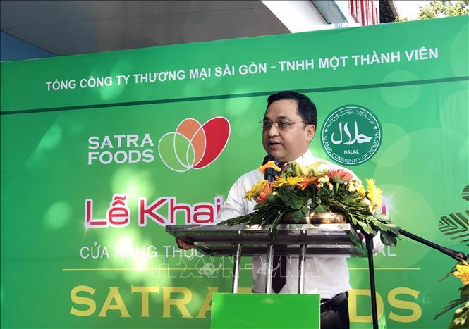 Trong ảnh: Ông Nguyễn Phúc Khoa, Phó Tổng giám đốc Satra, phát biểu tại Lễ khai trương cửa hàng thực phẩm tiện lợi Satrafoods Halal. Ảnh: Mỹ Phương – TTXVN