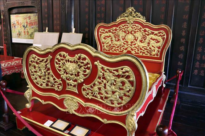 Trong ảnh: Long sàng của hoàng đế Khải Định (1916 - 1925). Ảnh: Đỗ Trưởng - TTXVN