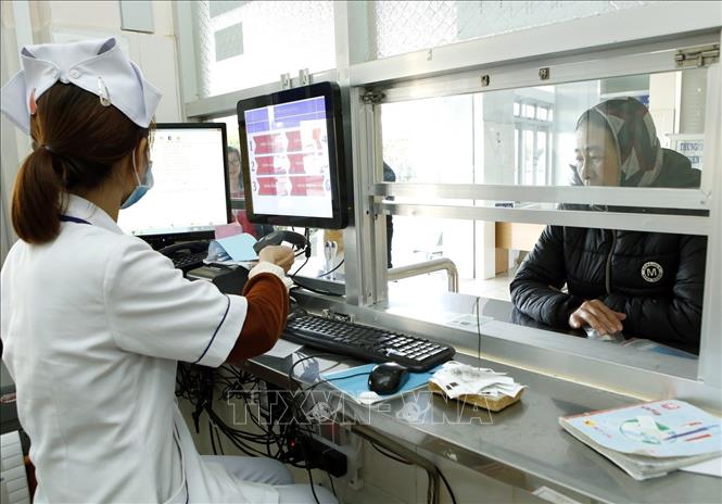 Trong ảnh: Trung tâm y tế huyện Đơn Dương (Lâm Đồng) thực hiện nhiều kỹ thuật vượt tuyến, người dân đã tin tưởng tuyến y tế cơ sở, hạn chế phải chuyển lên tuyến tỉnh. Ảnh: Dương Ngọc - TTXVN