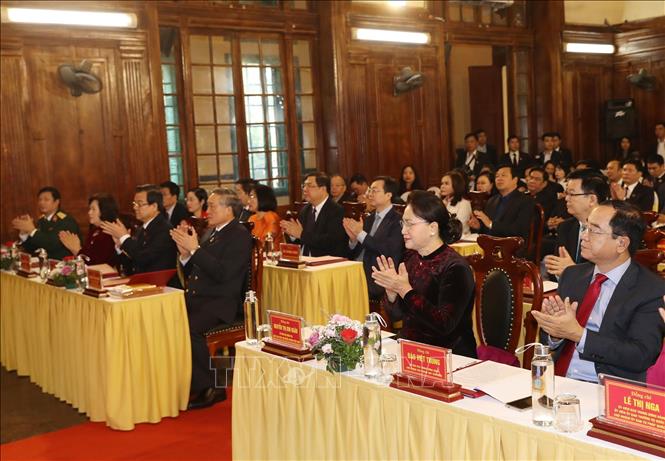 Trong ảnh: Chủ tịch Quốc hội Nguyễn Thị Kim Ngân với các đại biểu dự hội nghị. Ảnh: Trọng Đức - TTXVN