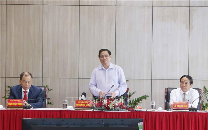 Trưởng Ban Tổ chức Trung ương Phạm Minh Chính thăm và làm ...