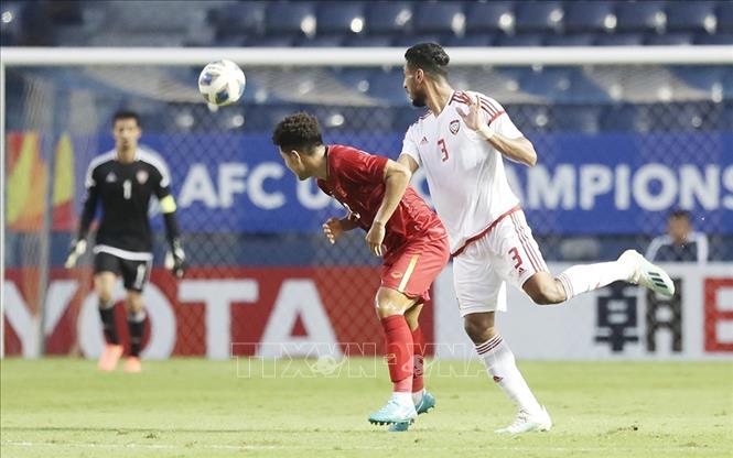 Trong ảnh: Hà Đức Chinh mờ nhạt trên hàng công của U23 Việt Nam. Ảnh: Hoàng Linh - TTXVN