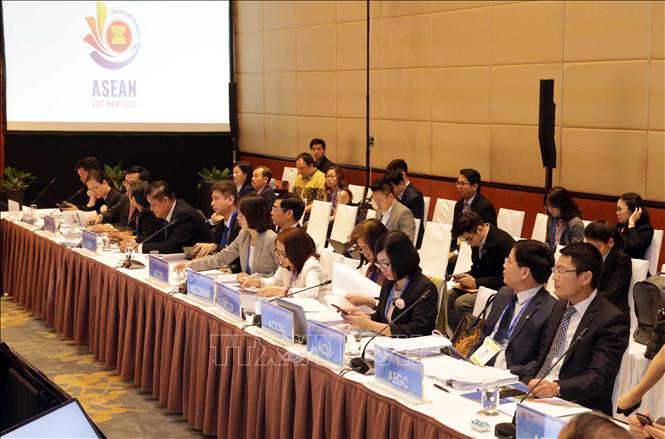 Photo: A view of the meeting. VNA Photo: Trần Việt