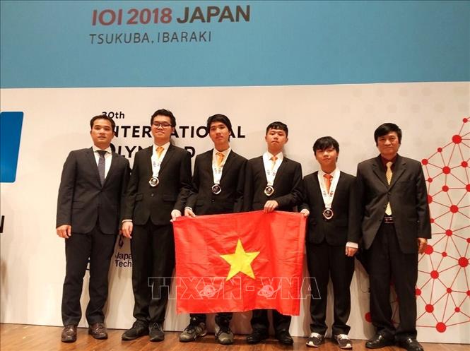 Trong ảnh: Cả 4 thí sinh Việt Nam dự thi Olympic Tin học quốc tế lần thứ 30 năm 2018 tại Nhật Bản đều đạt huy chương. Ảnh: TTXVN phát