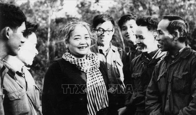 Trong ảnh: Nữ tướng Nguyễn Thị Định với tên tuổi gắn liền cùng sự ra đời và trưởng thành của Đội quân tóc dài Bến Tre. Ảnh: Tư liệu TTXVN