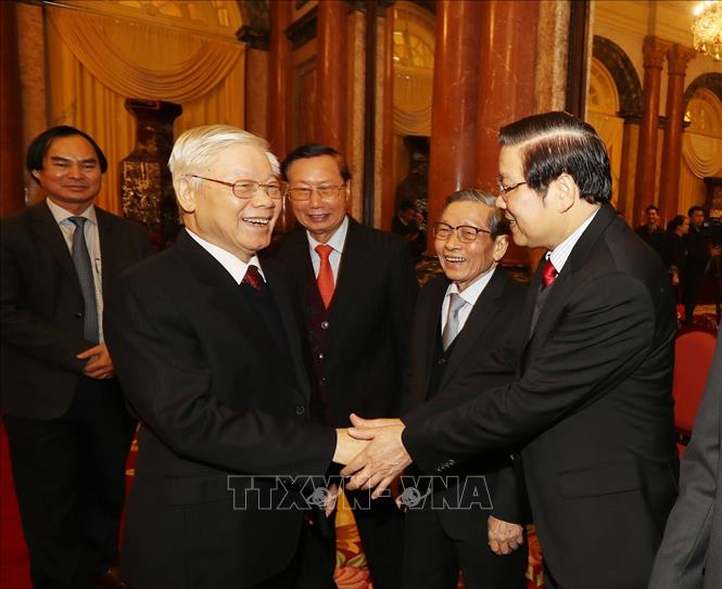 Trong ảnh: Tổng Bí thư, Chủ tịch nước Nguyễn Phú Trọng chúc Tết các đồng chí lãnh đạo và nguyên lãnh đạo Đảng, Nhà nước. Ảnh: Trí Dũng – TTXVN