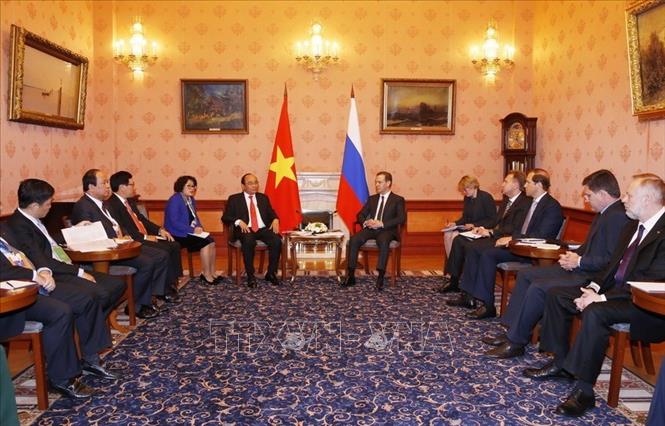 Trong ảnh: Thủ tướng Nguyễn Xuân Phúc và Thủ tướng Nga Dmitry Medvedev hội đàm, sáng 16/5/2016, tại Moskva. Ảnh: Thống Nhất - TTXVN
