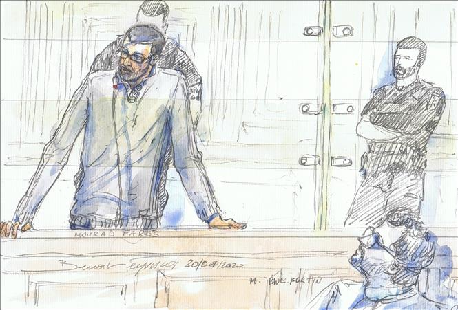 Trong ảnh: Đối tượng Mourad Fares tại phiên tòa ở Paris,Pháp, ngày 20/1/2020. Ảnh: AFP/TTXVN