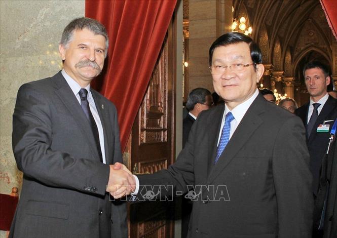 Trong ảnh: Chủ tịch nước Trương Tấn Sang gặp Chủ tịch Quốc hội Hungary László Kövér tại Thủ đô Budapest (16/9/2013). Ảnh: Nguyễn Khang – TTXVN
