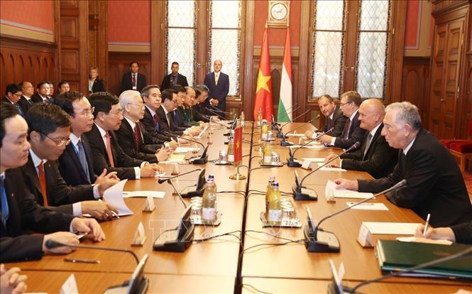 Trong ảnh: Tổng Bí thư Nguyễn Phú Trọng hội kiến Phó Chủ tịch Quốc hội Hungary Hende Csaba tại Thủ đô Budapest (10/9/2018). Ảnh: Trí Dũng - TTXVN