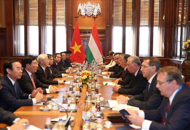 Trong ảnh: Tổng Bí thư Nguyễn Phú Trọng hội đàm với Thủ tướng Viktor Orbán (10/9/2018) trong chuyến thăm chính thức Hungary. Ảnh: Trí Dũng - TTXVN
